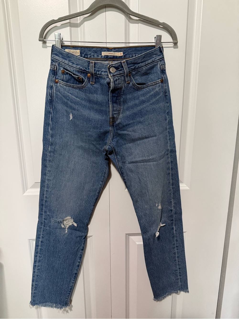 Levi's Wedgie Straight - size 26